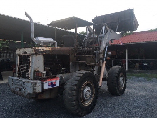 ขายรถตัก Furukawa FL160 ; รถเก่าญี่ปุ่น 100\%;  สภาพสวยพร้อมใช้งานได้ทันที สนใจติดต่อ 081-9485494