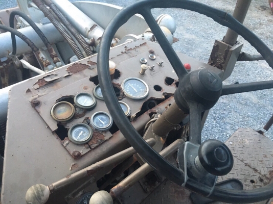 ขายรถตัก Furukawa FL160 ; รถเก่าญี่ปุ่น 100\%;  สภาพสวยพร้อมใช้งานได้ทันที สนใจติดต่อ 081-9485494