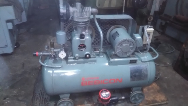 **ขายถูกๆ ปั้มลมมือสองจากญี่ปุ่น** HITACHI-BEBICON 1 แรง ถัง 50 ลิตร ทดสอบเรียบร้อย ทุกระบบทำงานได้ดีมากๆ นิ่งๆเงียบๆพร้อมใช้งานครับ