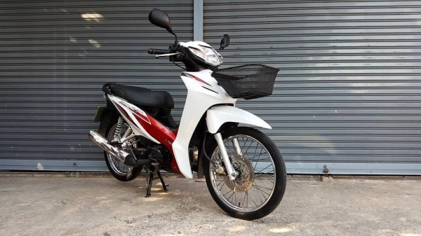 HONDA WAVE 110-i NEW รุ่นบังลมใหญ่ ท่อมีกันร้อน พร้อมใช้งาน โอนฟรี