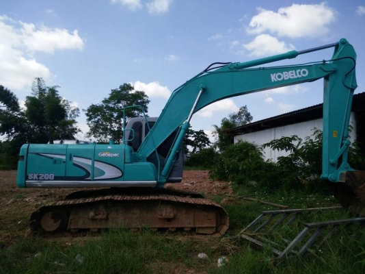 **1,180,000 บ.ต่อรอง/// แบคโฮ KOBELCO SK200 MARK 6 YN07 ไฟเต็ม เครื่อง+ปั้ม ดี แรง เร็ว เอวแน่น ช่วงล่าง75\% แอร์เย็น บอดี้สวย พร้อมใช้ เอกสารอินวอย **ขาย KOBELCO MARK-6 SK200 YN-07 แบคโฮสภาพสวยๆ พร้อมลุย มีอินวอย HYD.EXCAVATOR KOBELCO SK200 YN 07 MARK lV