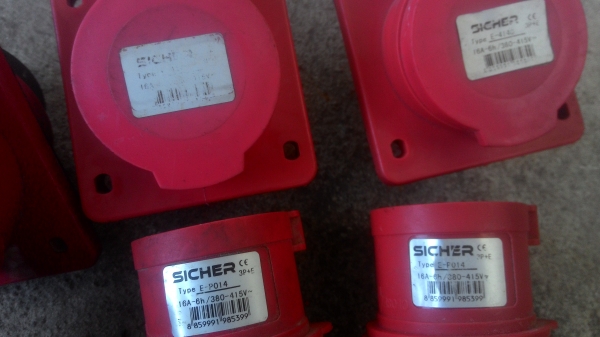 ปลั๊กไฟ  3 เฟส