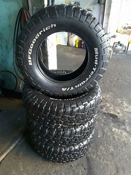 BF KM2 USA. 265-75-16 ปี12 สภาพดี 1ชุด