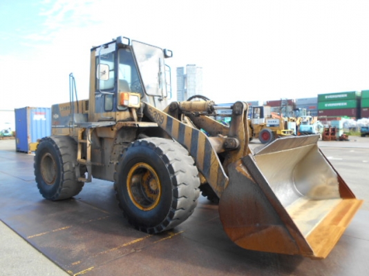 ขายรถตัก KOMATSU WA300-1 ขายรถตัก KOMATSU WA300-1