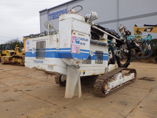 รถเจาะ Furukawa HCR9-DSIII SN: 516779 ปี 2003 สภาพใหม่มาก ๆ นำเข้าจากญี่ปุ่น รถเจาะ Furukawa HCR9-DSIII SN: 516779 ปี 2003 สภาพใหม่มาก ๆ นำเข้าจากญี่ปุ่น