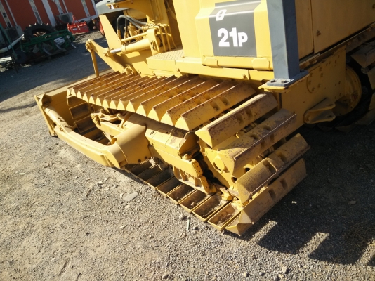 รถตีดิน KOMATSU D21P-5 เก่านอกแท้ สภาพสวยมาก สภาพพร้อมใช้ ลดราคาสุดๆ เหลือ 320,000 บาท