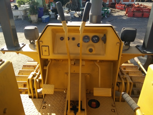 รถตีดิน KOMATSU D21P-5 เก่านอกแท้ สภาพสวยมาก สภาพพร้อมใช้ ลดราคาสุดๆ เหลือ 320,000 บาท