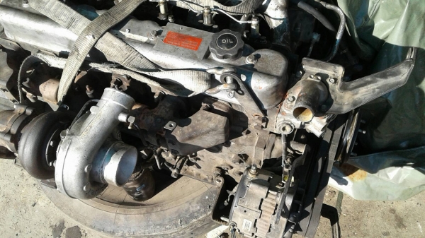 ต้องการขายเครื่อง นิสสัน EF6 เทอร์โบอินเตอร์ 225 แรง สนใจติดต่อ 064-1466546 ,084-5391041