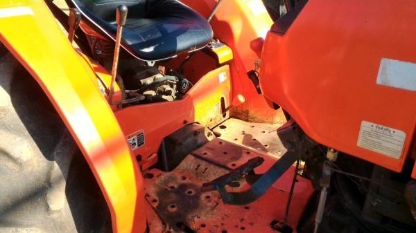 ขายรถไถ KUBOTA L4508 พร้อมดันหน้า ราคา 190,000 สนใจโทรสอบถามได้ครับ DC Tractor Rayong 0818618678,0899347475 https://www.facebook.com/DC-Tractor-Rayong-307154532717928/ id line=081-8618678 id line=089-9347475 มีรถขนส่งบริการทั่วไทย