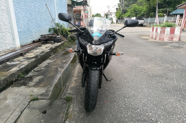 Cbr 150i 2013 รถบ้านแท้ มือเดียว เล่มชุดโอนครบ สภาพสวย