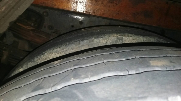 ขายหกล้อเมก้า 500  FC9JJLA ปี 55 มือเดียวออกห้าง