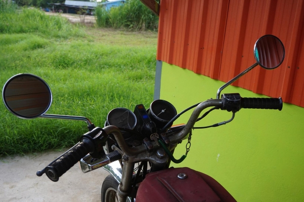 ขาย HONDA GL 100 เดิมเครื่องดีวิ่งดีทะเบียนพร้อมโอน ขาย HONDA GL 100 เดิมเครื่องดีวิ่งดีทะเบียนพร้อมโอน