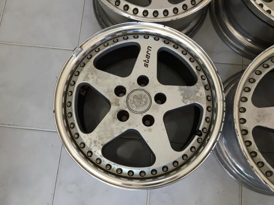 ขายล้อ Stern ขอบ 16&quot; F7.5 R85/114.3 GTR-Spec ประมูลญี่ปุ่น