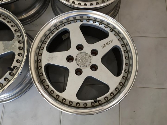 ขายล้อ Stern ขอบ 16&quot; F7.5 R85/114.3 GTR-Spec ประมูลญี่ปุ่น