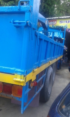 ฝากขายรถสิบล้อติดเครน 3 ตัน 3 ปลอกสองชักเครื่อง 210 แรงม้า