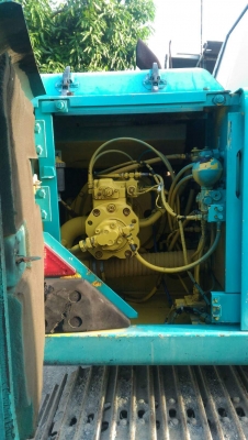 ขายค่ะ..KOBELCO SK120  มาร์คทรี  เก่าญี่ปุ่นแท้  สภาพสวย...เครื่องปั๊มดี  ไฟฟ้าครบ...พร้อมใช้...โทร..089-3818694   ดวงนภา