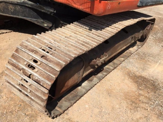 ขายรถแบคโฮ CAT 322C ปี 2005 มีลายหัวกระแทก รถนอกนำเข้าเองจากญี่ปุ่น สภาพสวยพร้อมใช้งาน มีVDOการทำงานครับ ขายรถแบคโฮ CAT 322C ปี 2005 มีลายหัวกระแทก รถนอกนำเข้าเองจากญี่ปุ่น สภาพสวยพร้อมใช้งาน มีVDOการทำงานครับ