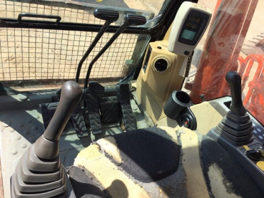 ขายรถแบคโฮ CAT 322C ปี 2005 มีลายหัวกระแทก รถนอกนำเข้าเองจากญี่ปุ่น สภาพสวยพร้อมใช้งาน มีVDOการทำงานครับ ขายรถแบคโฮ CAT 322C ปี 2005 มีลายหัวกระแทก รถนอกนำเข้าเองจากญี่ปุ่น สภาพสวยพร้อมใช้งาน มีVDOการทำงานครับ