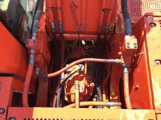 ขายรถแบคโฮ CAT 322C ปี 2005 มีลายหัวกระแทก รถนอกนำเข้าเองจากญี่ปุ่น สภาพสวยพร้อมใช้งาน มีVDOการทำงานครับ ขายรถแบคโฮ CAT 322C ปี 2005 มีลายหัวกระแทก รถนอกนำเข้าเองจากญี่ปุ่น สภาพสวยพร้อมใช้งาน มีVDOการทำงานครับ