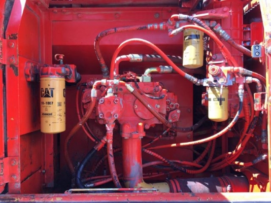 ขายรถแบคโฮ CAT 322C ปี 2005 มีลายหัวกระแทก รถนอกนำเข้าเองจากญี่ปุ่น สภาพสวยพร้อมใช้งาน มีVDOการทำงานครับ ขายรถแบคโฮ CAT 322C ปี 2005 มีลายหัวกระแทก รถนอกนำเข้าเองจากญี่ปุ่น สภาพสวยพร้อมใช้งาน มีVDOการทำงานครับ