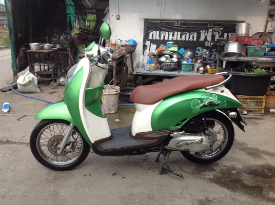 Honda สกู้ปปี้ไอ ปี2010 รถใช้งานดี เล่มเอกสารพร้อม ภาษีไม่ขาด