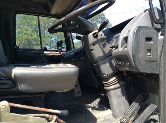 ขายสิบล้อฮีโน่สองเพลา ขายสิบล้อฮีโน่สองเพลา