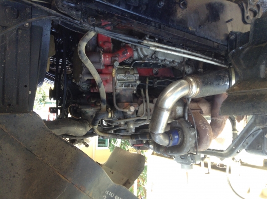 ขายสิบล้อฮีโน่สองเพลา ขายสิบล้อฮีโน่สองเพลา