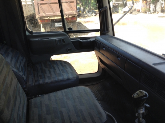 ขายสิบล้อฮีโน่สองเพลา ขายสิบล้อฮีโน่สองเพลา