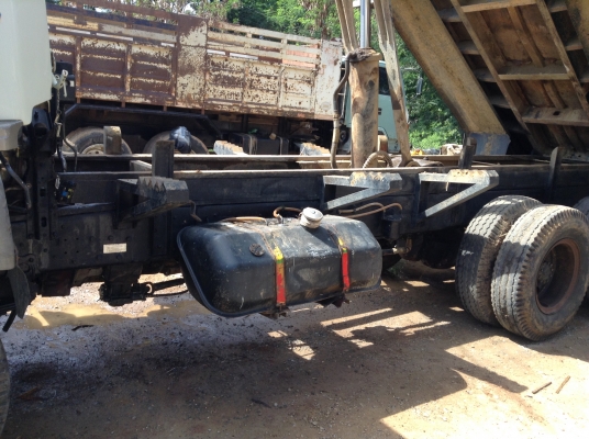 ขายสิบล้อฮีโน่สองเพลา ขายสิบล้อฮีโน่สองเพลา