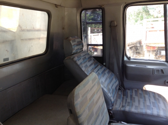 ขายสิบล้อฮีโน่สองเพลา ขายสิบล้อฮีโน่สองเพลา