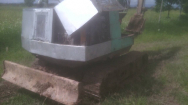 รถขุด MITSUBISHI M35