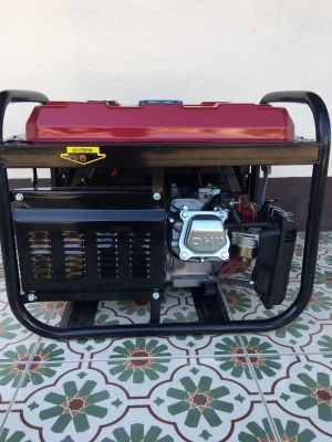 ขายเครื่องปั่นไฟใหม่ เบนซิน 7 แรง มีมอเตอร์สตาร์ทและแบตเตอรี่ ราคา 9500 บาท