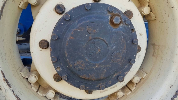 รถไถนา FORD 6640 ปี52NEW HOLLANDคานหน้าคาเรโล2เพลา มีผาน3ดันหน้า เจ้าของขายเอง รถไถนา FORD 6640 ปี52NEW HOLLANDคานหน้าคาเรโล2เพลา มีผาน3ดันหน้า เจ้าของขายเอง