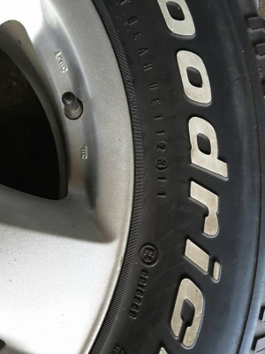 Max + BF All USA. 265-70-17 ปี11 สภาพดี 1ชุด Max + BF All USA. 265-70-17 ปี11 สภาพดี 1ชุด