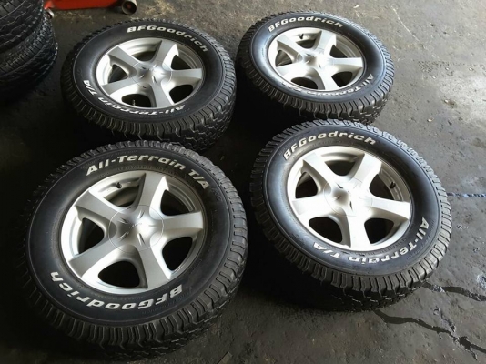 Max + BF All USA. 265-70-17 ปี11 สภาพดี 1ชุด Max + BF All USA. 265-70-17 ปี11 สภาพดี 1ชุด