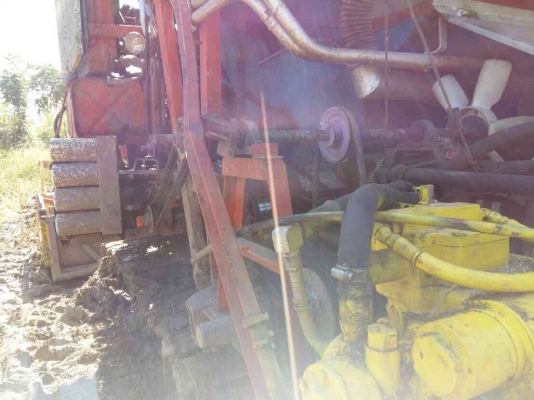 ศักพัฒนา รถเกี่ยวข้าวอุ้ม 5ตัน เครื่องอีชุ195 พร้อมหาเงินจร้า ศักพัฒนา รถเกี่ยวข้าวอุ้ม 5ตัน เครื่องอีชุ195 พร้อมหาเงินจร้า