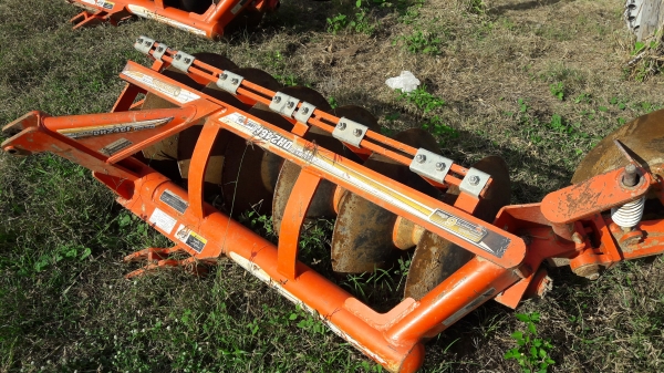 ขายรถไถL4708ใบมีดผาล6พร้อมใช้ครับมีให้เลือก2คันครับ