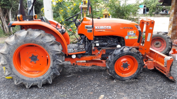 ขายรถไถL4708ใบมีดผาล6พร้อมใช้ครับมีให้เลือก2คันครับ