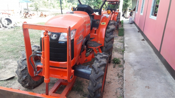 ขายรถไถL4708ใบมีดผาล6พร้อมใช้ครับมีให้เลือก2คันครับ