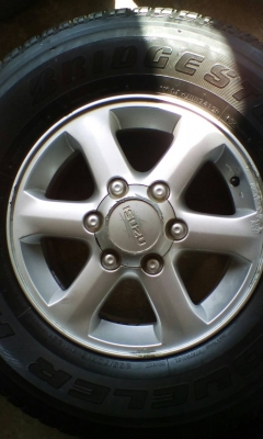 แม็กอิซุซุ ขอบ16 พร้อมยาง ล้อเก่าเทิร์นได้