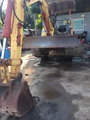รถแม็คโคร YANMAR YB301