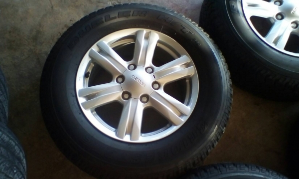 ล้ออีซุซุ MU X ขอบ17 พร้อมยาง ล้อเก่าเทิร์นได้