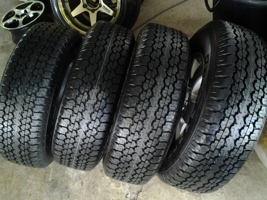 แม็กเชฟโรเลต โคโรราโด้ ขอบ 16 พร้อมยางป้ายแดง