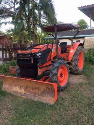 ขายkubota m6040 พร้อมอุปกรณ์ เล่มทะเบียนพร้อมโอน ขายkubota m6040 พร้อมอุปกรณ์ เล่มทะเบียนพร้อมโอน