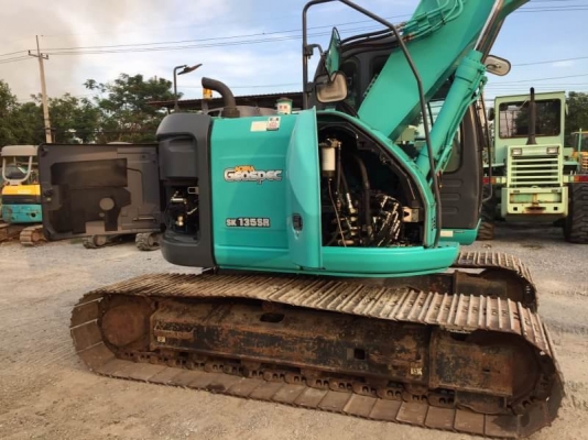 มาใหม่ สวยสุดๆ KOBELCO SK135SR-2 YY05 เก่าญี่ปุ่น โทร.090-986-2521 อ๊อบ