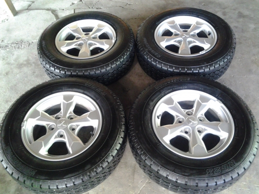 ล้อมิตซู ไทรทรันขอบ15 พร้อมยางใหม่ๆ