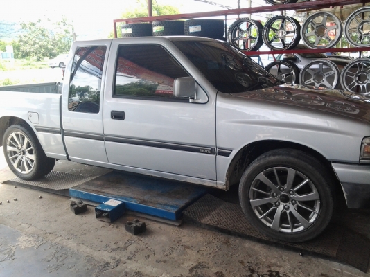 ล้อ PAJARO ขอบ18 พร้อมยาง