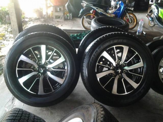 แม็กMitsubishi allnew Pajaro sport พร้อมยางป้ายแดง