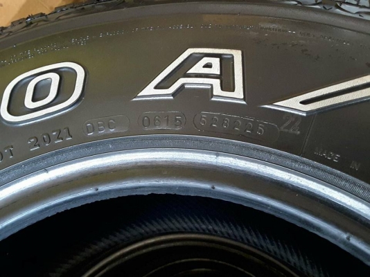 Maxxis AT 235-75-15 ปี15 สภาพสวยๆ 1ชุด