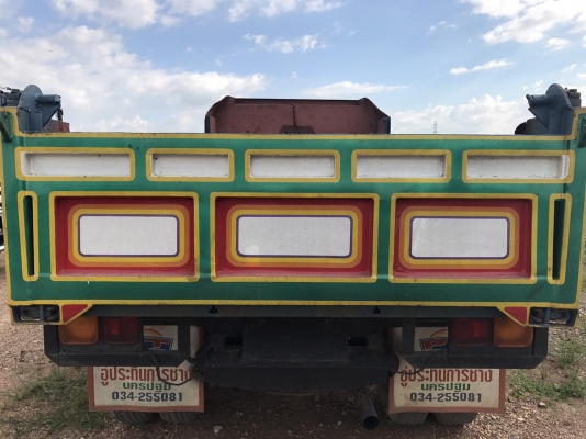 ขายหกล้อดั๊ม ISUZU NPR 115 แท้ รถห้างปีสุดท้าย เกียร์สั้น แอร์ พวงมาลัยเพอร์ออกห้าง เปลี่ยนช่วงล่างใหญ่แล้ว F หน้า Fขายหกล้อดั๊ม ISUZU NPR 115 แท้